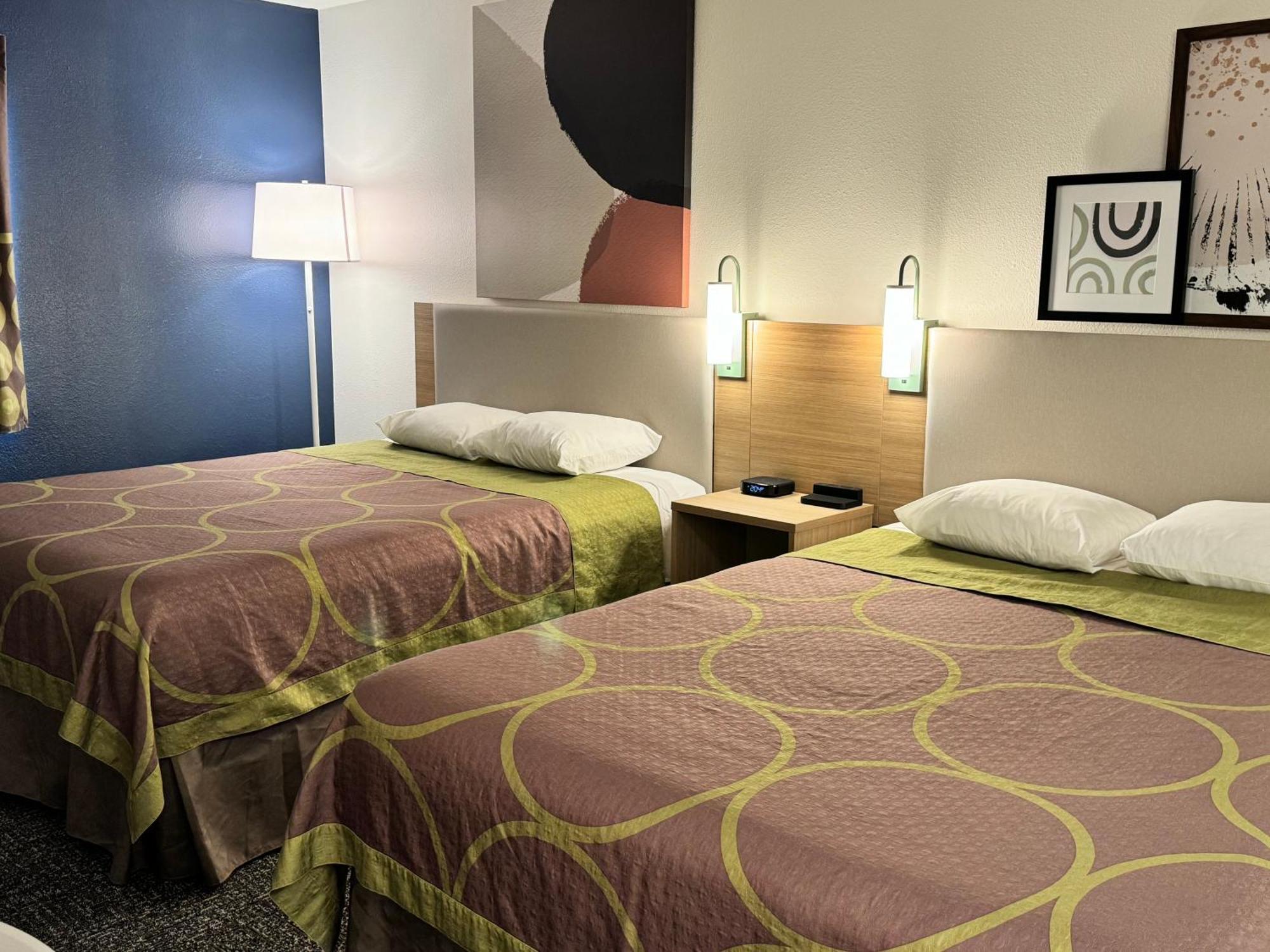 ซูเปอร์ 8 บาย วินด์แฮม สปริงฟิลด์/ยูจีน Hotel ภายนอก รูปภาพ