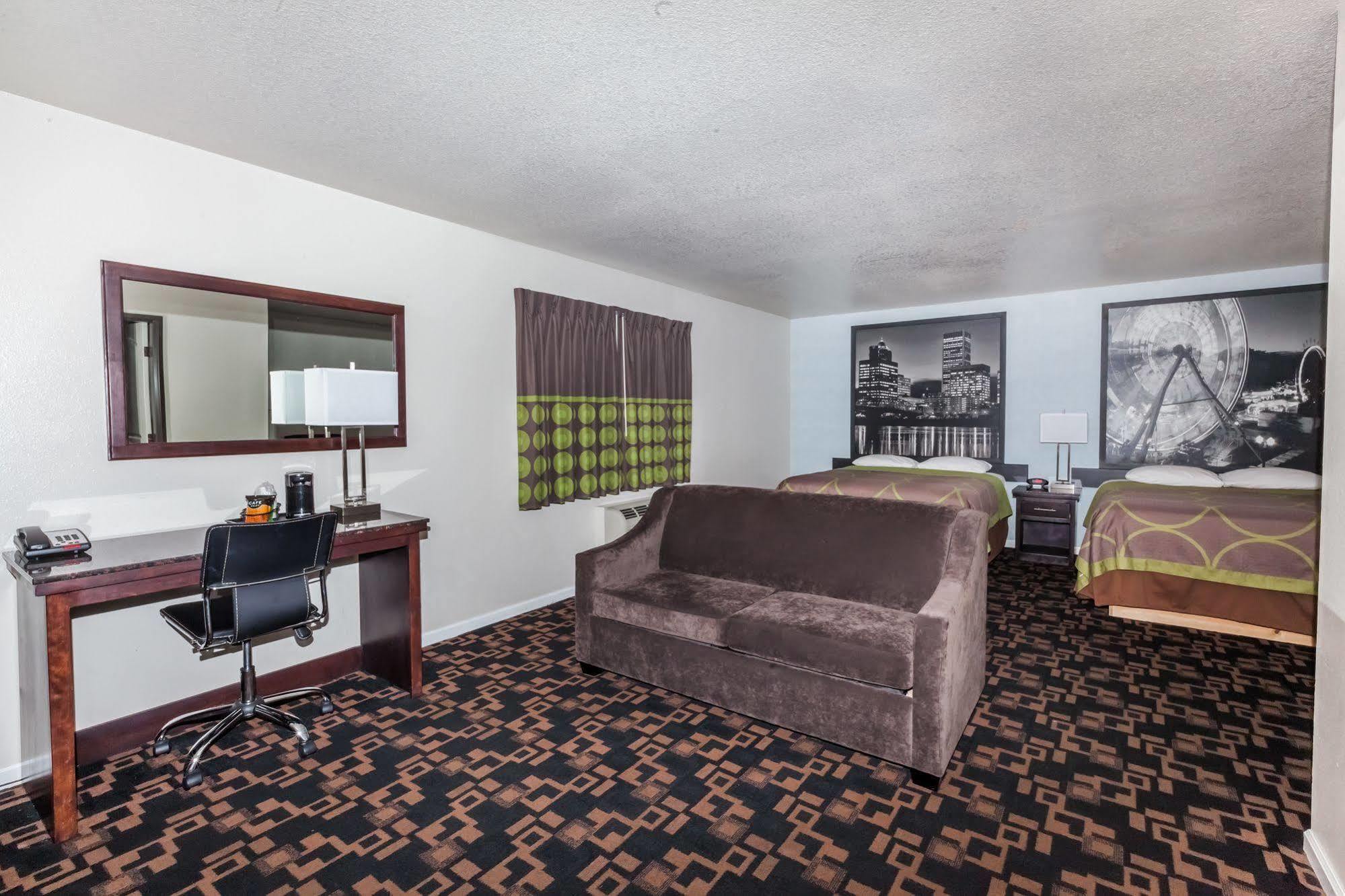 ซูเปอร์ 8 บาย วินด์แฮม สปริงฟิลด์/ยูจีน Hotel ภายนอก รูปภาพ